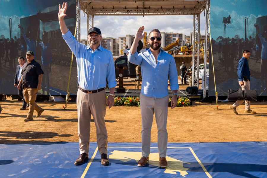 Presidentes Bukele y Chaves durante el lanzamiento del CACCO en San Rafael de Alajuela. Foto: Presidencia El Salvador