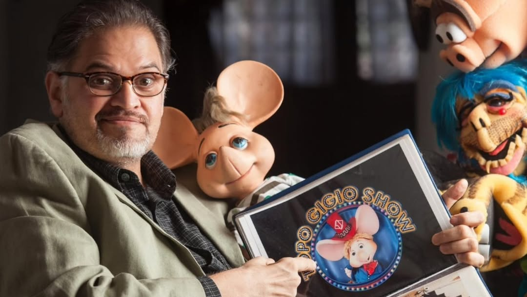 El actor Gabriel Garzón, famoso por prestar su voz a Topo Gigio, falleció tras una lucha por su salud. Su legado perdurará en la memoria de millones. Foto: Cortesía.