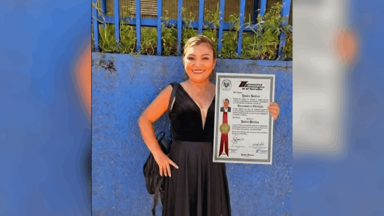 ¡Yanira Berríos presume su "título" en TikToklogía! ¿Un reconocimiento o una broma?