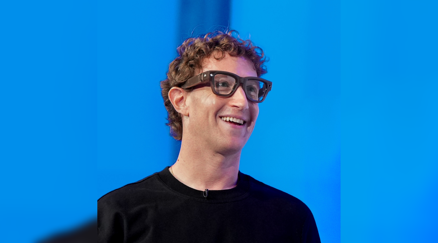 Un jurado en Los Ángeles condena a Meta y YouTube por daños a una usuaria desde su infancia. ¿Es culpa de las #redes sociales o de los padres? El debate está servido. Foto: @Mark Zuckerberg.