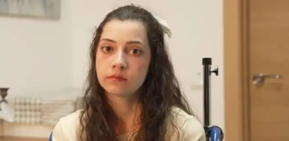 Noelia Castillo, de 25 años, recibe hoy la eutanasia en España tras una vida marcada por el dolor crónico y una batalla legal histórica. Su caso redefine el debate sobre el derecho a morir dignamente. Foto: Cortesía.