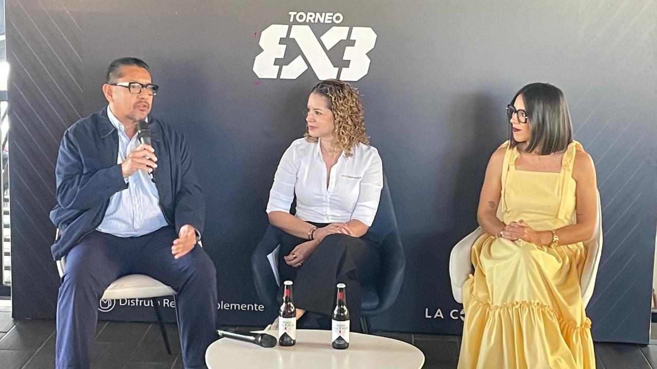 El Centro Histórico será sede del "Michelob Ultra Courtside Challenge", un torneo 3x3 de baloncesto con premios únicos. Los campeones ganarán un viaje a un juego de la NBA. ¡Evento gratuito! Foto: La Diaspora 503.