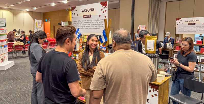 El café salvadoreño inicia su proceso de posicionamiento en las cafeterías de especialidad más exclusivas de Singapur este 2026. Foto: Cancillería