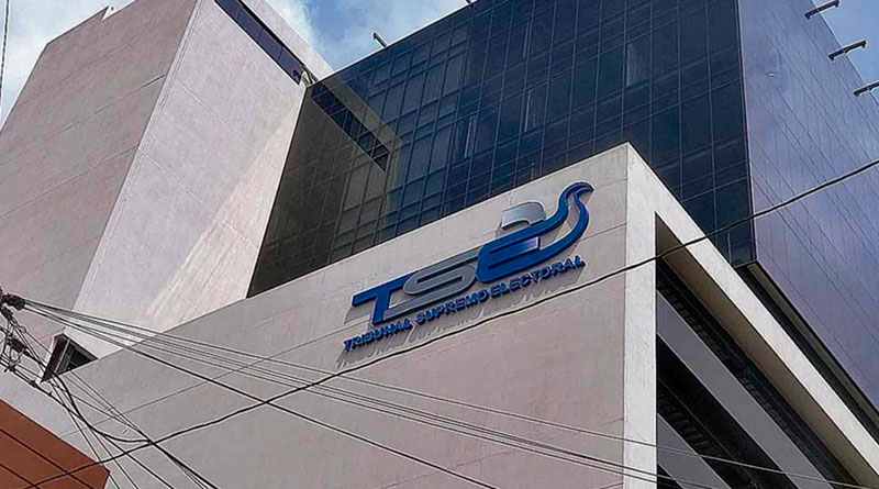 El TSE comprará su sede central por $10.2 millones usando ahorros de las elecciones de 2024, eliminando un alquiler mensual de $175 mil bajo demandas de transparencia. Archivo.