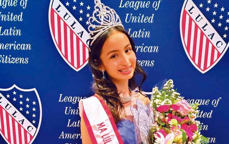 Danali Borrayo fue electa en Massachusetts para representar al estado y promover el acceso a becas universitarias para jóvenes hispanos. Foto / elmundoboston.com