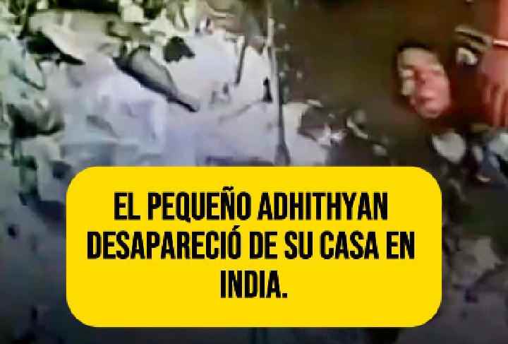 Pobladores de Thrissur rescataron ileso al niño en India que permanecía dormido en un estanque de lodo.