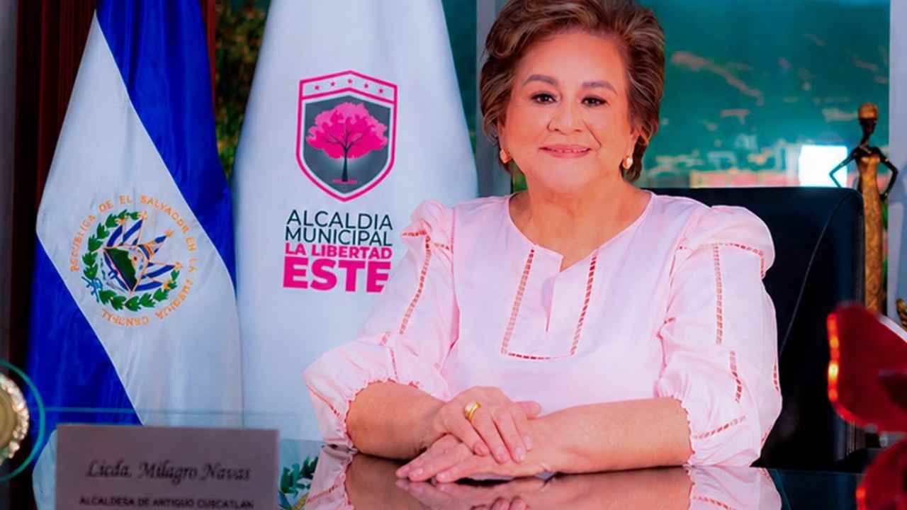 La alcaldesa Milagro Navas reafirma su disposición de coordinar proyectos en El Salvador.