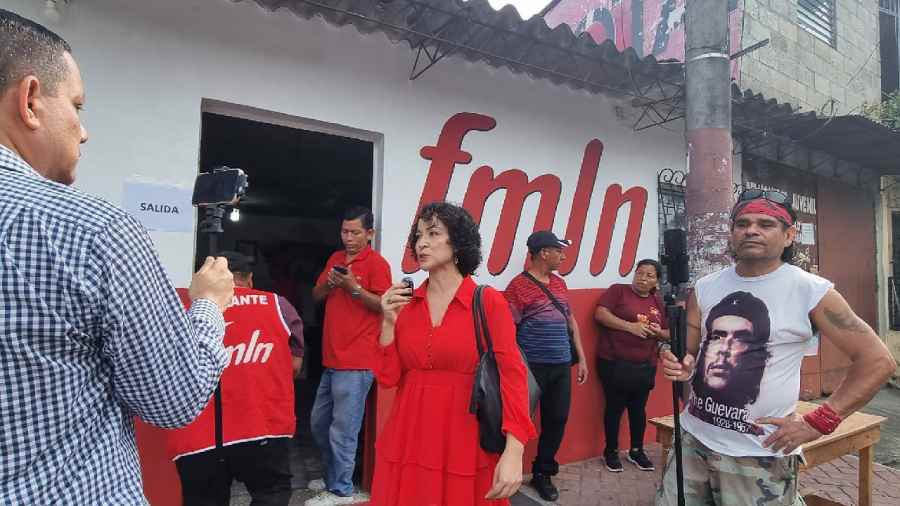 La precandidata Liliana Andrade llamó a la militancia a participar en las elecciones internas de su partido. Facebook