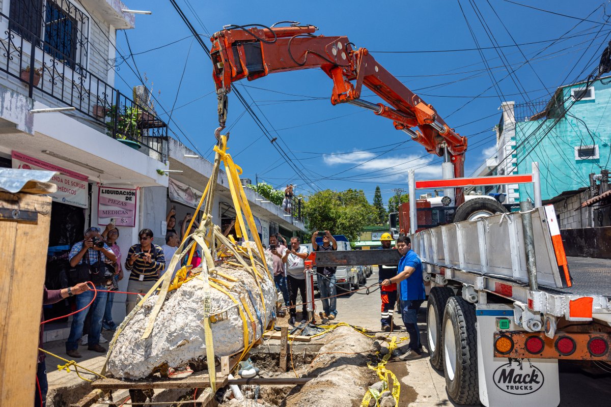 Arqueólogos recuperaron una osamenta prehispánica, una vasija con forma de tortuga marina y vestigios de antiguos cultivos de yuca en Antiguo Cuscatlán. Foto: Ministerio de Cultura