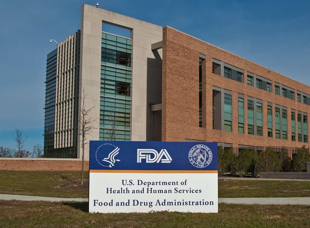 La FDA otorgó autorización a las bolsitas de nicotina ZYN como producto de menor riesgo, respaldado por evidencia científica que demuestra reducción de daños graves en comparación con el cigarrillo. Foto: FDA